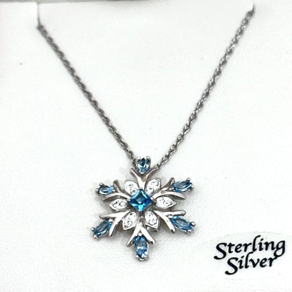 Kaleidoscope Sterling Snowflake Necklace w/Swarovski Crystals - New in Box - Picture 4 of 12